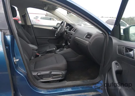 2016 Volkswagen Jetta 1.4T Se из США, поврежденный, VIN 3VWD67AJ2GM307433